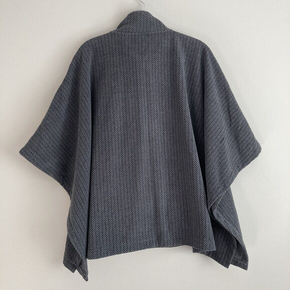 LL Bean Fleece Poncho Sweater Womens Small Gray Herringbone Oversized Pockets - Picture 6 of 8